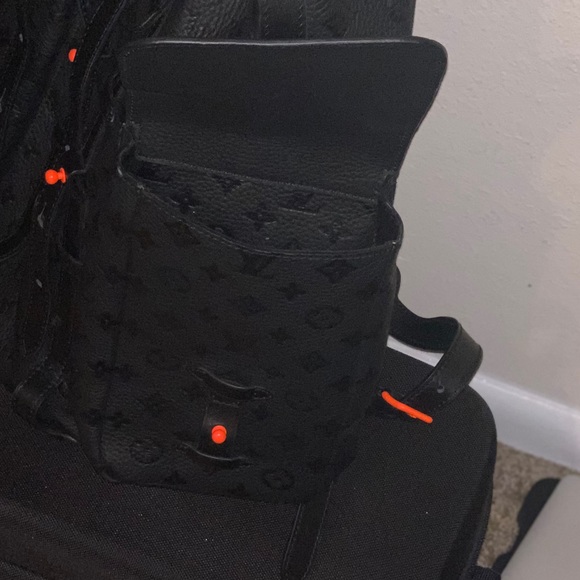 Louis Vuitton Christopher backpack - Picture 3 of 8